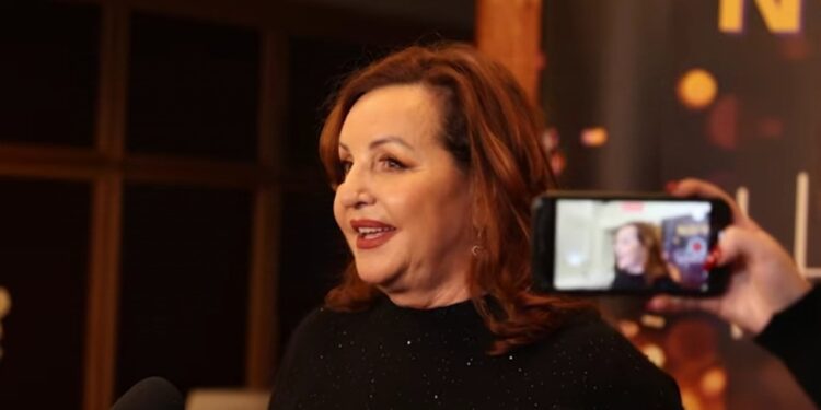 Ana Bekuta promenila ime i prezime, a „kumovale“ su joj dve moćne osobe