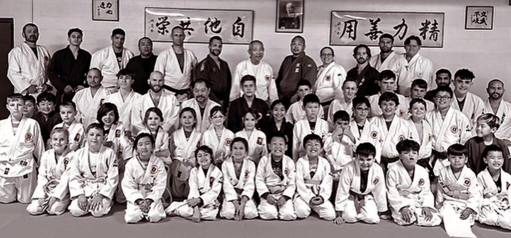 Judo Club Tenri Chicago u kome Lazar Aleksić takođe trenira decu i odrasle; Foto: Privatna arhiva
