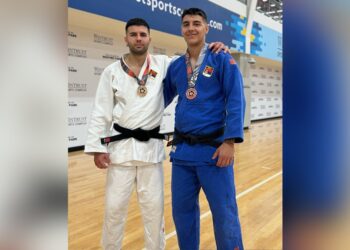 Lazar Aleksić potvrđuje dominaciju u džudou, treće uzastopno zlato na prestižnim takmičenjima u Americi – sada najbolji na turniru u Čikagu!