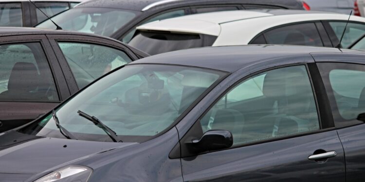 Uklonite ove stvari iz automobila kada su velike vrućine