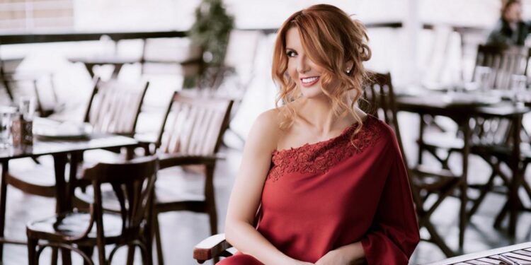 Vesna Dedić, pred promociju romana "Boli pesme kraj" u Čikagu: "Volim druženja sa čitaocima u dijaspori zato što su to ljudi kojima se divim"