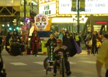 Čikago slavi umetnost i maštu na jubilarnom „Arts in the Dark“ festivalu