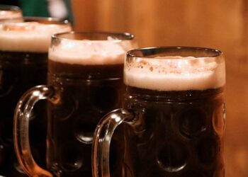 Oktoberfest u State and Lake Chicago Tavern: Uživajte u hrani i pivu