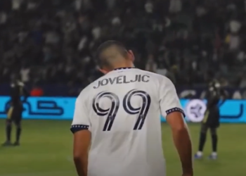 „Petarda“ LA Galaksija u režiji Dejana Joveljića (VIDEO)