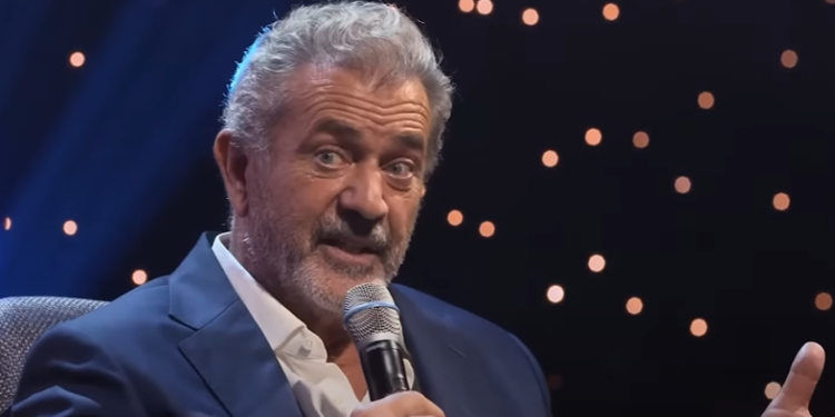 Mel Gibson: Kamala Harris ima IQ kao drveni stub