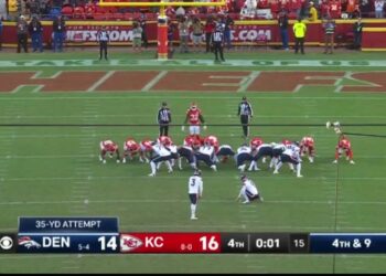 NFL šampioni i dalje perfektni: Blokirani šut im doneo skor 9-0