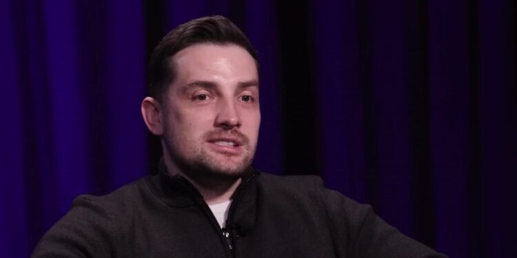 Mirza Selimović potkačio kolege koje se hvale zaradom