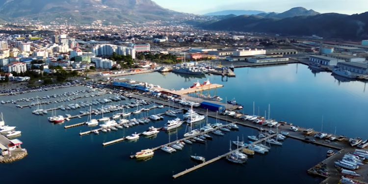 Singapur zainteresovan za luku Bar