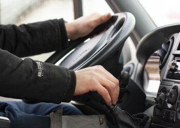 UPS zapošljava 4.600 sezonskih radnika u Čikagu za praznike