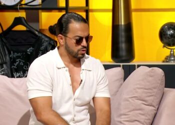 Roditelji hteli da ga izbace iz kuće, a potom završio dva fakulteta: Da li je on najobrazovaniji pevač na estradi?