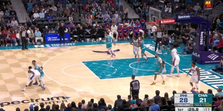 Micić bez poena u porazu Šarlota od Filadelfije