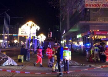 Uleteo automobilom na božićnoj pijaci u Nemačkoj: Više mrtvih, najmanje 200 povređenih