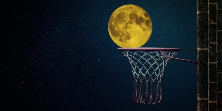 Kako je Naismith pre 133 godine napravio košarku: Dve korpe zakucane za zid tri metra iznad poda