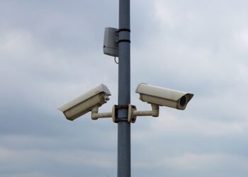 Gradonačelnik Brandon Johnson predlaže nove kamere za kontrolu brzine kako bi pokrio budžetski deficit Čikaga