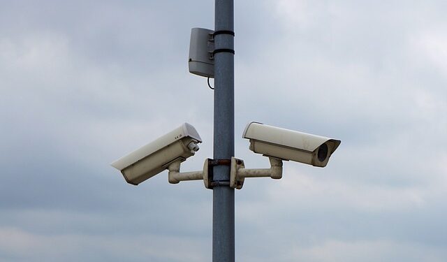 Gradonačelnik Brandon Johnson predlaže nove kamere za kontrolu brzine kako bi pokrio budžetski deficit Čikaga