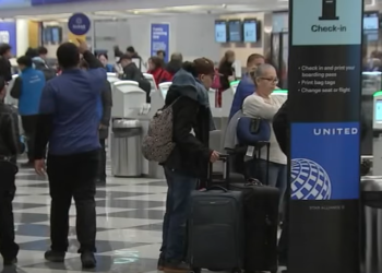 Čikago: Rekordan broj putnika i gust promet na aerodromima i putevima