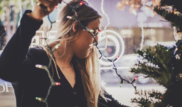 Povučeni uređaji za praznične dekoracije iz prodavnica Walmart, Target i Cracker Barrel zbog rizika od požara