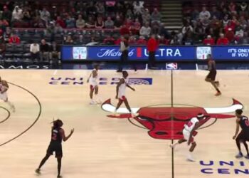 Čikago Bulsi prejaki za Rajakovića i Toronto