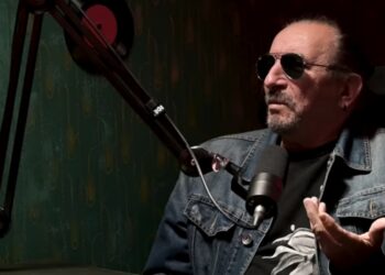 Željko Bebek suprugu upoznao kada je imala 18 godina, a sada u autobiografiji otkrio detalje