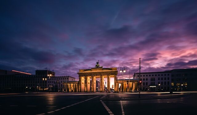 Carinski rat preti recesijom u SAD i Nemačkoj: Upozorenje iz Berlina