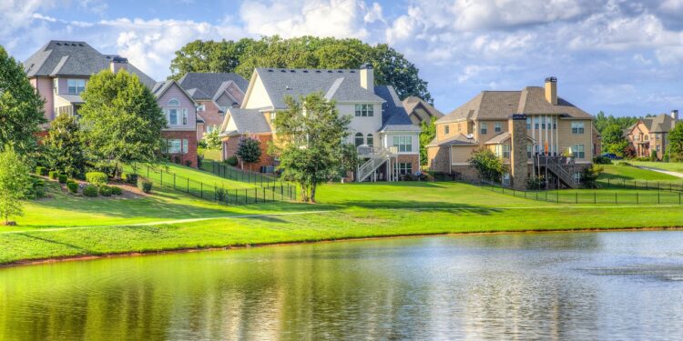 Cene kuća u Evropi nastavile rast: Najveći skok u Bugarskoj, pad u Francuskoj i Finskoj