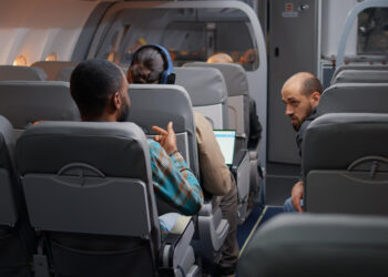 Nova pravila u avionima za Tursku: Ustanete pre vremena – platite 60 evra kazne