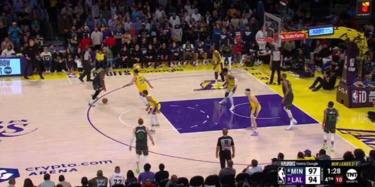 Kraj za Lejkerse – Gober poslao Minesotu u drugu rundu plej-ofa