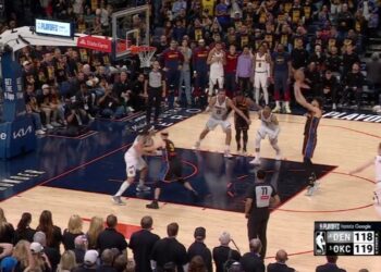 Denver posle drame do brejka u Oklahomi, Gordon trojkom u poslednjim sekundama doneo pobedu