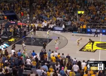 Indijana blizu finala Istoka: Pejsersi za poluvreme gurnuli Klivlend na ivicu provalije