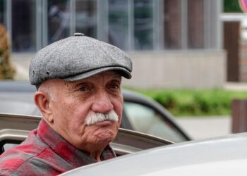 Više testova za starije vozače? Illinois menja pravila i podiže starosnu granicu