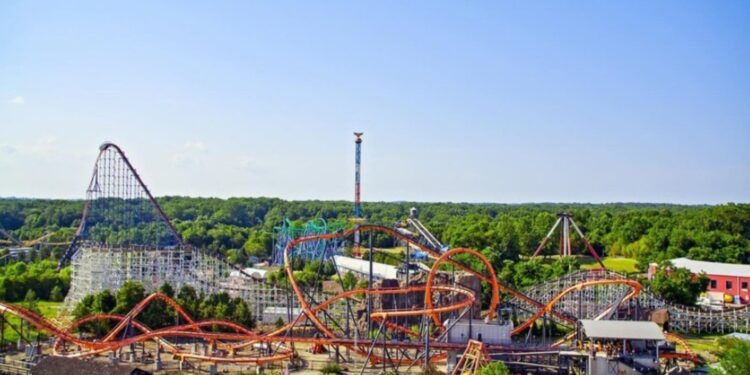 Six Flags America