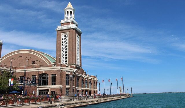 Posle 8 godina čekanja: Otvara se luksuzna Navy Pier Marina u Čikagu