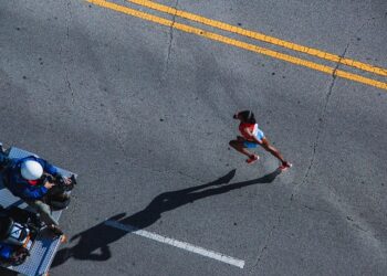 Ne morate da trčite da biste bili deo spektakla: Prijavite se za volontiranje na trci Bank of America Chicago 13.1