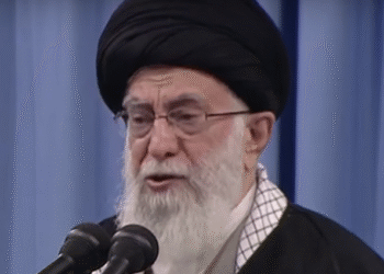 Hamnei odgovorio Trump-u: Ako napadnete Iran, SAD će pretrpeti “nepopravljivu štetu”