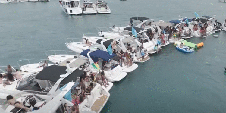 Ekskluzivna letnja zabava na vodi: Black Yacht Weekend stiže u Čikago