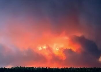 U Kanadi se rasplamsali „zombi požari“ sa toplim vremenom