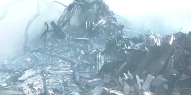 Avion sa 242 ljudi srušio se u Indiji: Više od 200 poginulih, strahuje se da nema preživelih