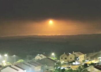 Izrael izveo raketni napad na Iran, Teheran najavljuje odmazdu