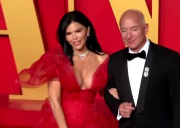 Detalji luksuznog venčanja Jeffa Bezosa: Venčanica od milion dolara, nastup Andree Bočelija…