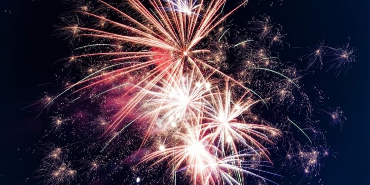 Bez vatrometa na Navy Pieru 4. jula, ali spektakl stiže pre i posle praznika