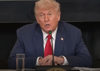 Trump objavio kraj rata a obećano primirje puklo za nekoliko sati: Iran i Izrael ne odustaju