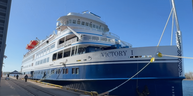 Krstarenje koje morate doživeti: Luksuzni brod iz Čikaga ka Torontu otkriva čuda Velikih jezera