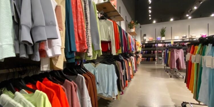 Fashion Outlets of Chicago