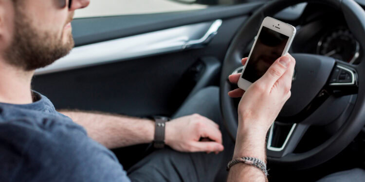 Ako dobijete ovu poruku – ne klikćite! Nova SMS prevara u Ilinoisu ugrožava vozače