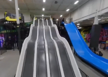 Novi hit u gradu: Spektakularni zatvoreni tobogani uskoro stižu u Orland Park