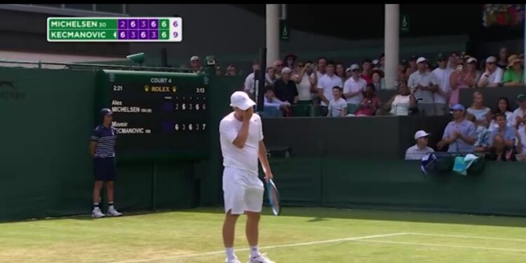 Kecmanović u taj-brejku petog seta izborio plasman u drugo kolo Vimbldona