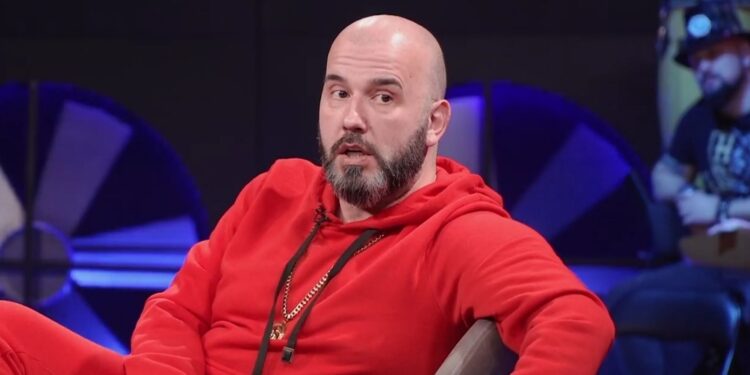 Poznati reditelj se godinama kaje zbog greške koju je napravio u Cecinom spotu: Da li ste je primetili?