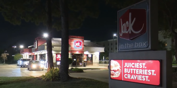 Posle 40 godina – Jack in the Box se vratio u Čikago i radi non-stop