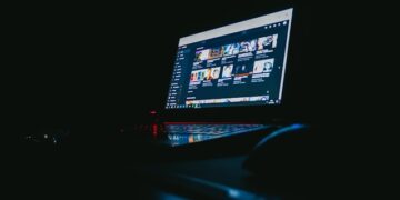 Google masovno briše YouTube naloge: Propaganda iz Kine i Rusije pod lupom