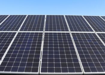 Trump ukida solarne subvencije – da li Illinois može da sačuva svoju zelenu energiju?